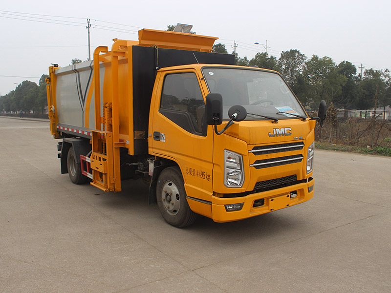 潤知星牌SCS5043TCAJX6型餐廚垃圾車