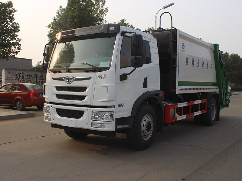 SCS5183ZYSCA6壓縮式垃圾車(chē)
