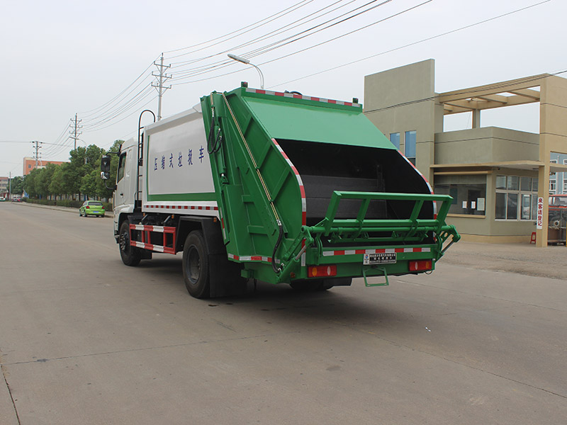 東風(fēng)專用底盤12方-14方壓縮垃圾車