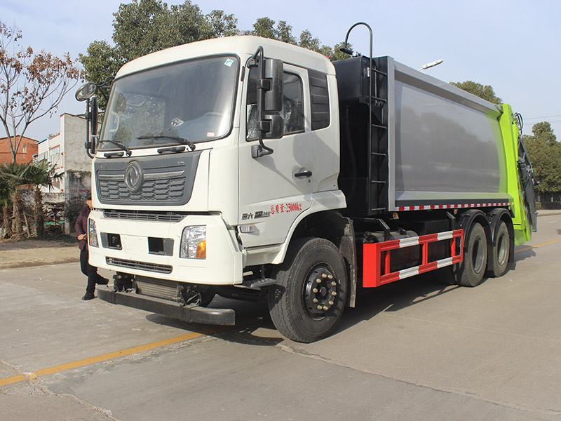 東風(fēng)天錦后雙橋18方-20方壓縮垃圾車(chē)