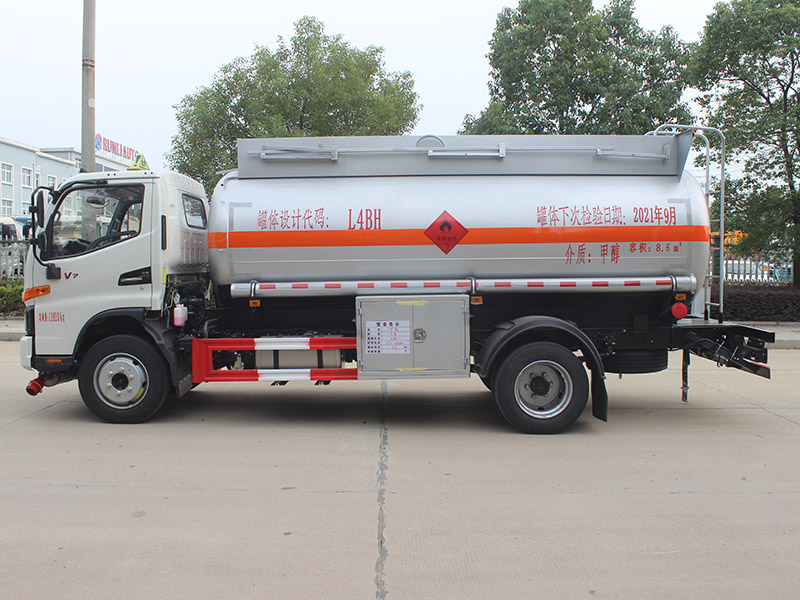 江淮駿鈴8.6SCS5121GRYHFC6易燃液體罐式運(yùn)輸車